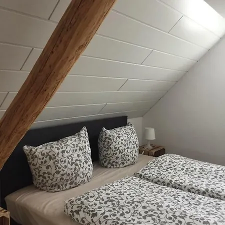 Fuhrmann-burg * Ellenz-Poltersdorf